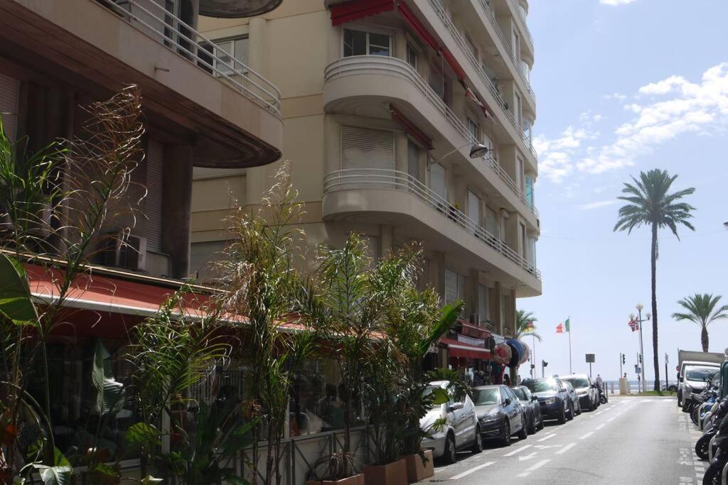 Mediterranee - Un Trois Pieces A Deux Pas De La Plage Nice Bagian luar foto